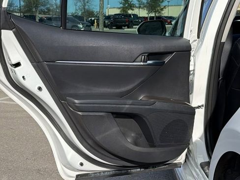 Certified 2023 Toyota Camry SE image 34