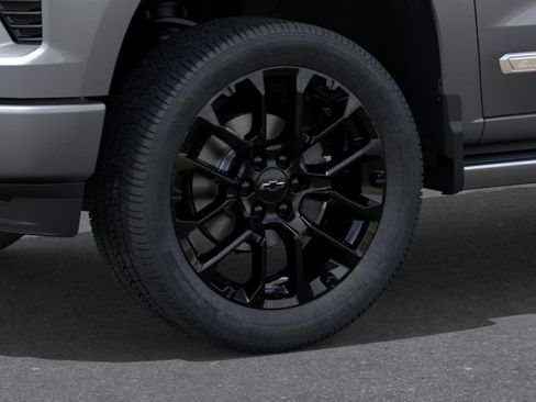 New 2026 Chevrolet Silverado 1500 High Country AWD/4WD image 9