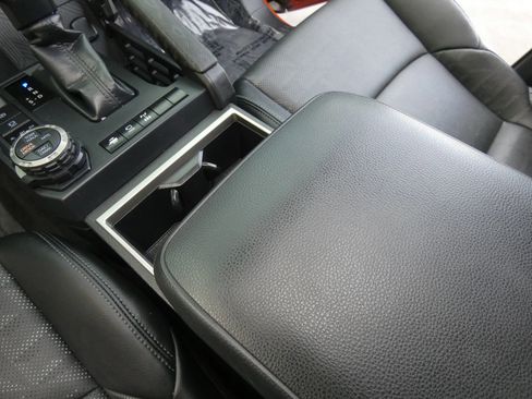 Used 2025 Toyota Tacoma TRD Off-Road w/ TRD Off Road Premium Package image 67