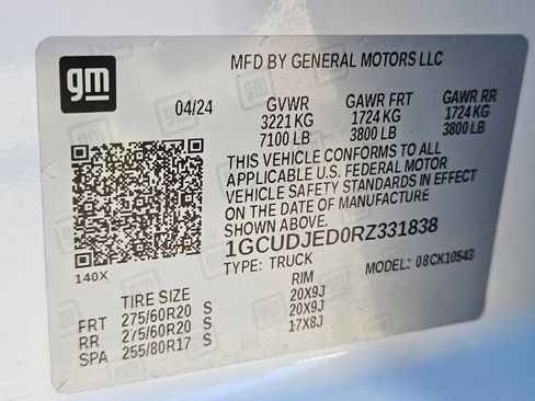 Used 2024 Chevrolet Silverado 1500 High Country w/ Z71 Off-Road Package image 35