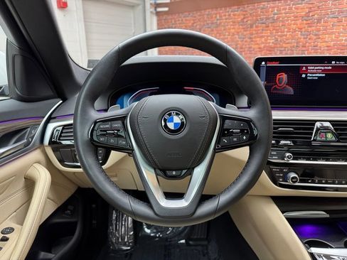 Certified 2023 BMW 530i xDrive 530i xDrive w/ Convenience Package image 14