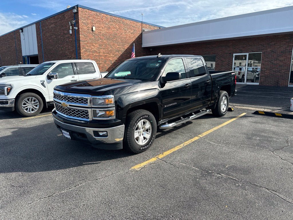 Used 2015 Chevrolet Silverado 1500 LT w/ All Star Edition AWD/4WD image 3