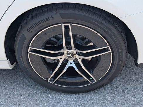 Used 2025 Mercedes-Benz E 350 Sedan image 22