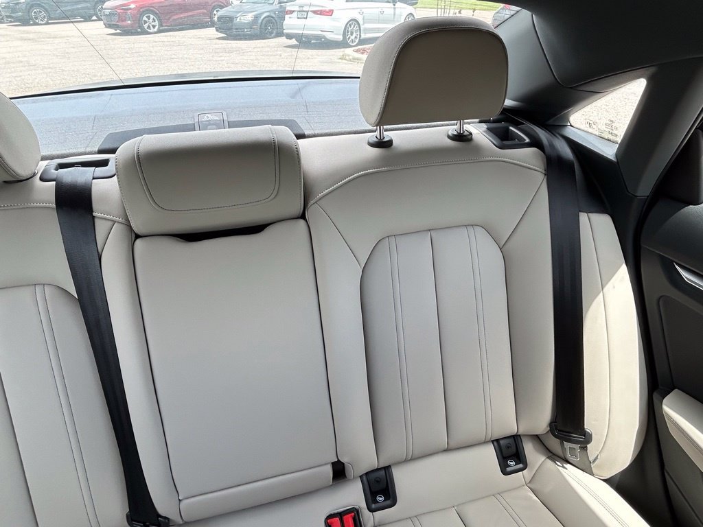 Used 2025 Audi A3 2.0T Premium w/ Convenience Package AWD/4WD image 15
