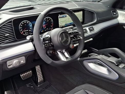 Used 2025 Mercedes-Benz GLE 63 AMG S image 4