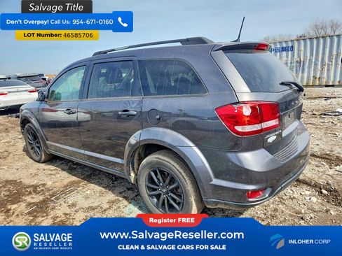 Used 2019 Dodge Journey SE w/ Connectivity Group image 3