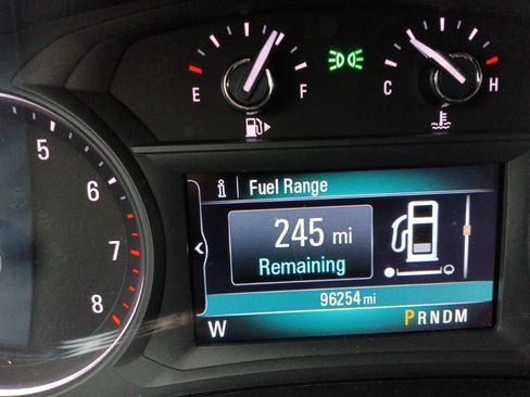 Used 2017 Buick Encore Essence image 7