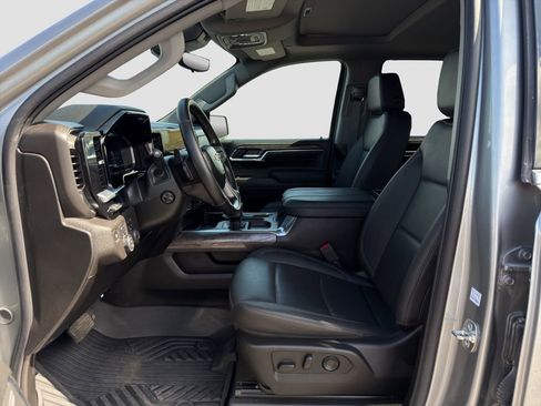 Certified 2025 Chevrolet Silverado 1500 LTZ w/ LTZ Premium Package AWD/4WD image 5
