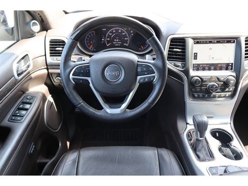 Used 2018 Jeep Grand Cherokee Summit w/ Platinum Series Group AWD/4WD image 24