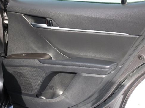 Certified 2023 Toyota Camry LE image 17