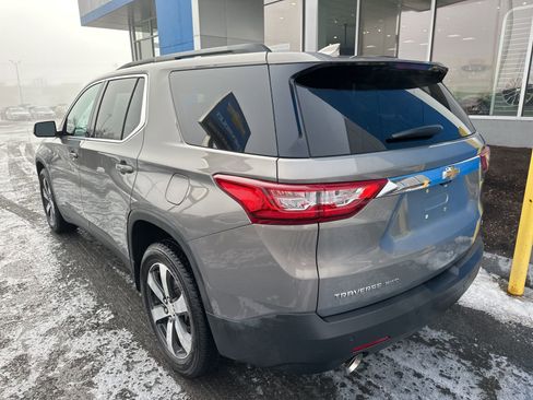 Used 2019 Chevrolet Traverse LT w/ LT Premium Package image 7