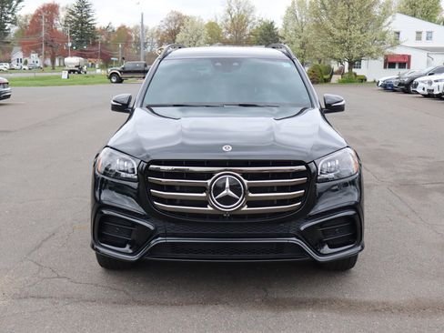 Used 2024 Mercedes-Benz GLS 450 4MATIC w/ AMG Line Exterior image 2