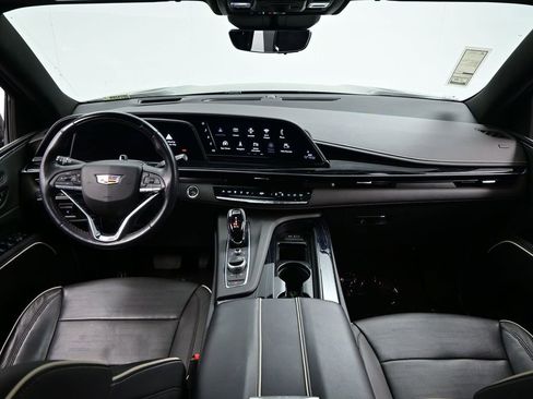 Used 2023 Cadillac Escalade Sport w/ LPO, ONYX Package image 18