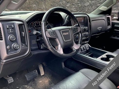 Used 2017 GMC Sierra 2500 SLT w/ All Terrain HD Package AWD/4WD image 11
