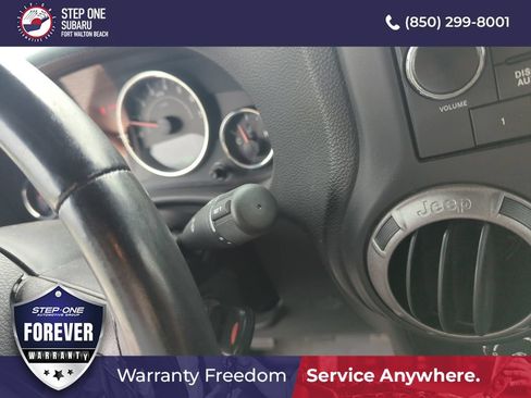 Used 2012 Jeep Wrangler Sport AWD/4WD image 19