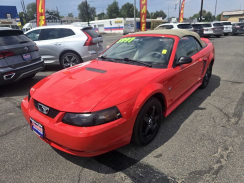 Used 2001 Ford Mustang Premium RWD image 14