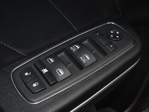 Used 2023 Dodge Charger Scat Pack w/ Plus Group RWD image 18