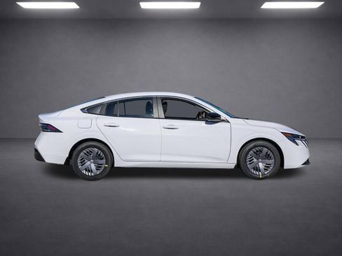 New 2026 Nissan Sentra SV FWD image 3