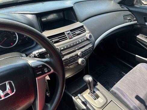Used 2012 Honda Accord LX image 19