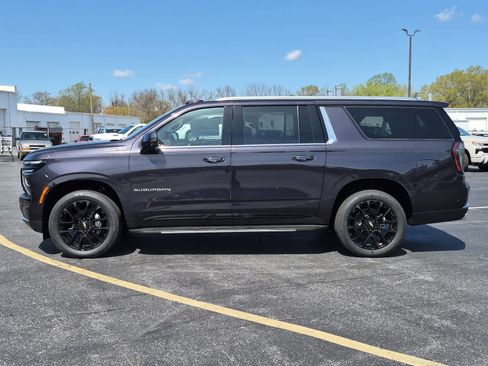 New 2026 Chevrolet Suburban High Country w/ Sun And Tow Package AWD/4WD image 5