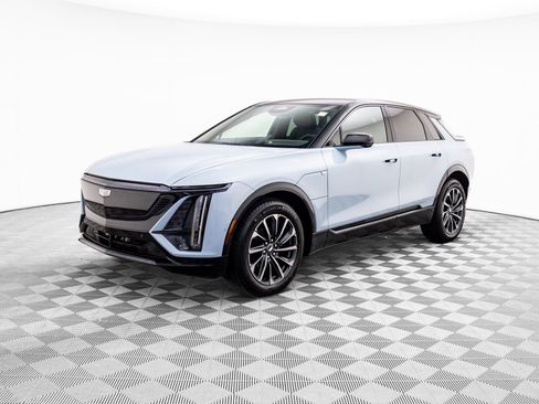 New 2026 Cadillac Lyriq Sport image 3