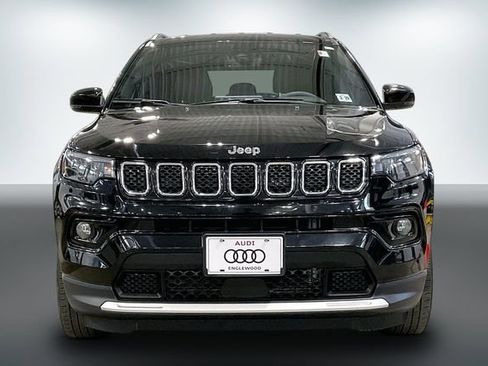 Used 2024 Jeep Compass Limited AWD/4WD image 3