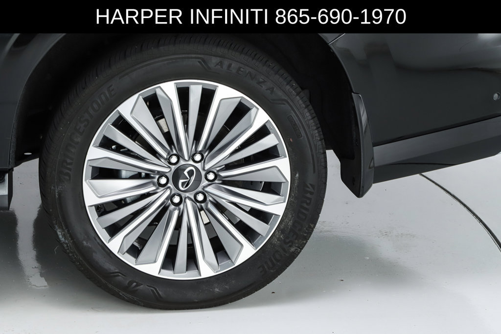 Used 2025 INFINITI QX80 Luxe w/ Exterior Package RWD image 7
