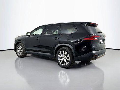 Certified 2025 Toyota Grand Highlander AWD image 5