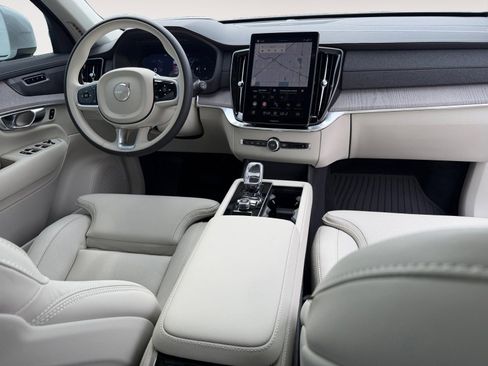 New 2026 Volvo XC90 B6 Ultra w/ Protection Package image 10