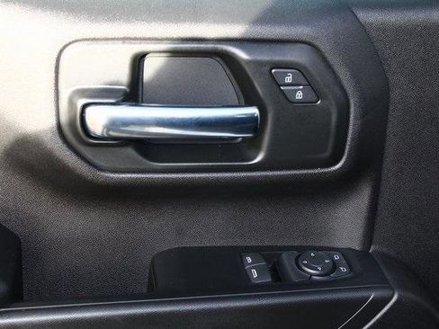 Used 2025 Chevrolet Silverado 1500 W/T w/ WT Value Package image 10