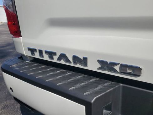 Certified 2024 Nissan Titan SV w/ SV Convenience Package AWD/4WD image 5