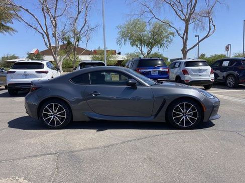 Used 2022 Toyota GR86 RWD image 2