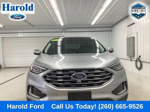 Used 2022 Ford Edge Titanium w/ Equipment Group 301A AWD/4WD image 2