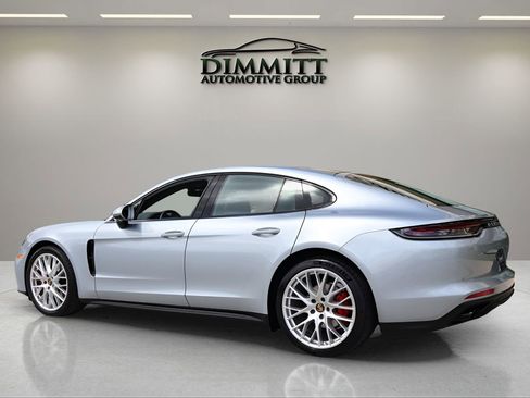 Used 2022 Porsche Panamera 4S image 3
