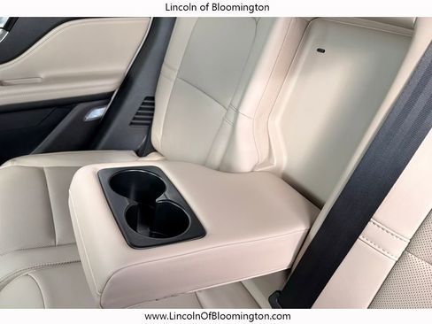 New 2026 Lincoln Corsair Premiere image 37