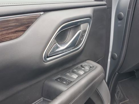 Used 2023 Chevrolet Tahoe Z71 w/ Max Trailering Package image 7