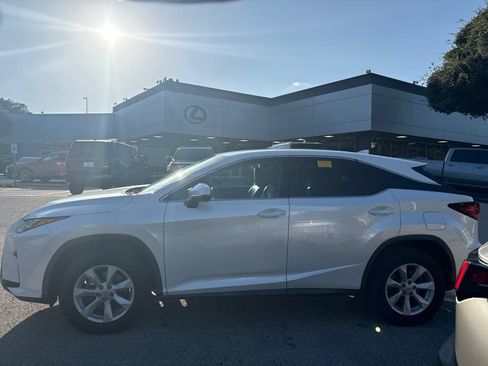 Used 2016 Lexus RX 350 FWD image 2