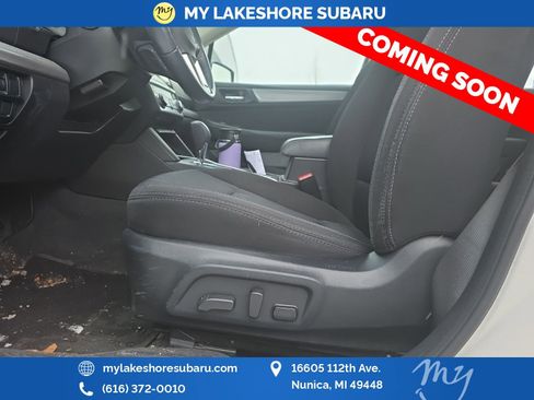 Used 2017 Subaru Legacy 2.5i Premium w/ Moonroof Package image 11