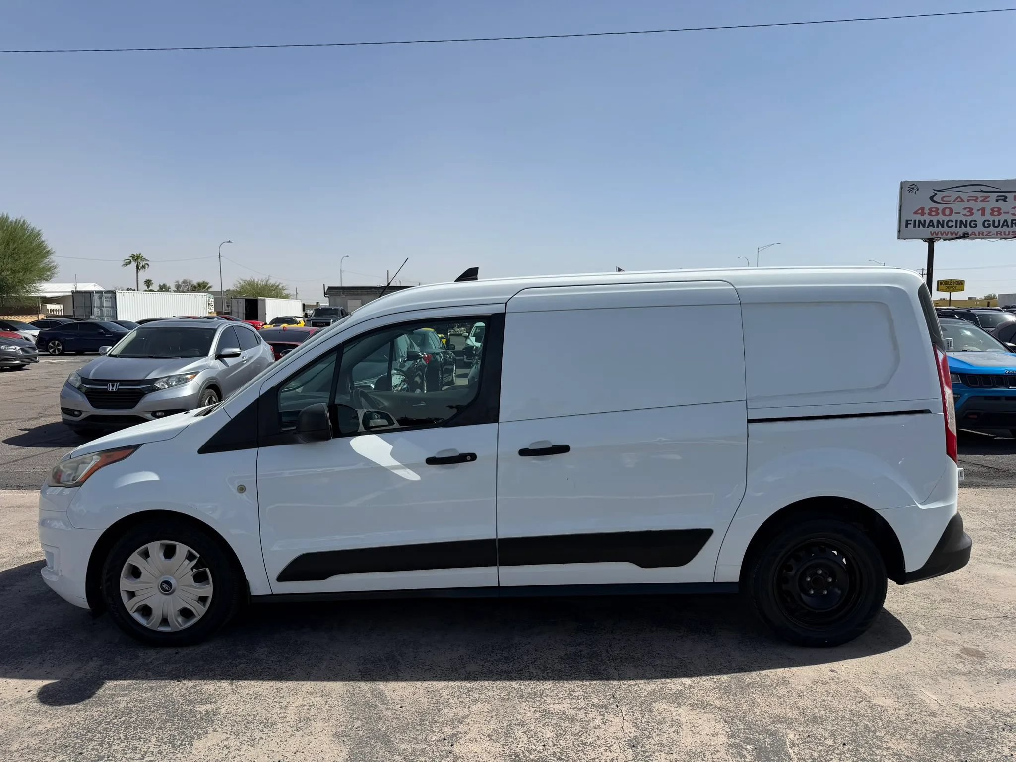 Used 2020 Ford Transit Connect XLT FWD image 4