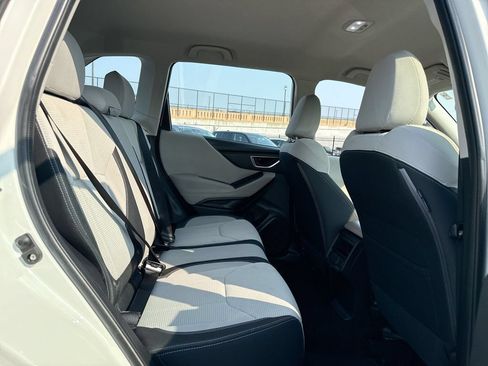 Used 2022 Subaru Forester AWD/4WD image 27