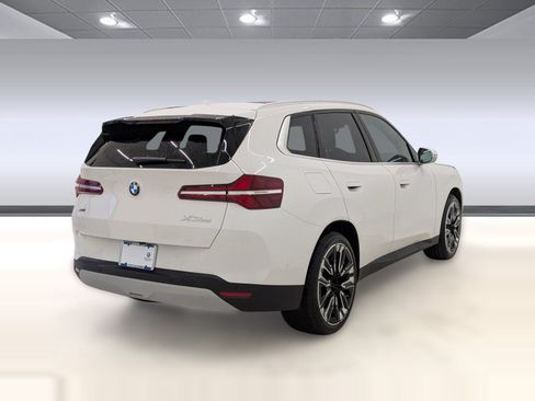 Used 2026 BMW X3 xDrive30i w/ Premium Package AWD/4WD image 9