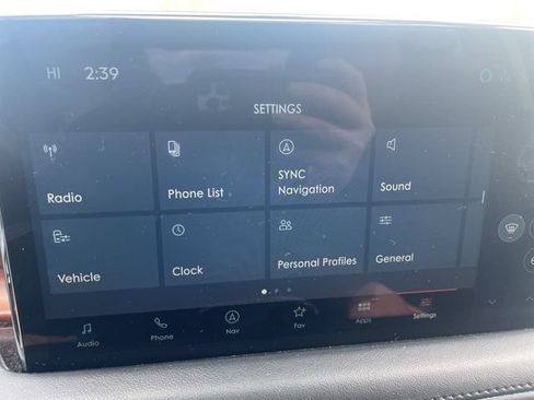 Used 2023 Lincoln Nautilus Reserve AWD/4WD image 4