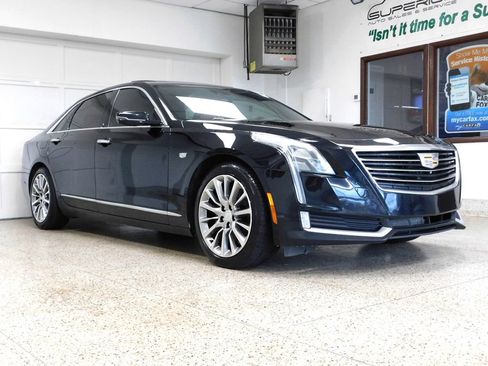 Used 2017 Cadillac CT6 Luxury AWD/4WD image 3