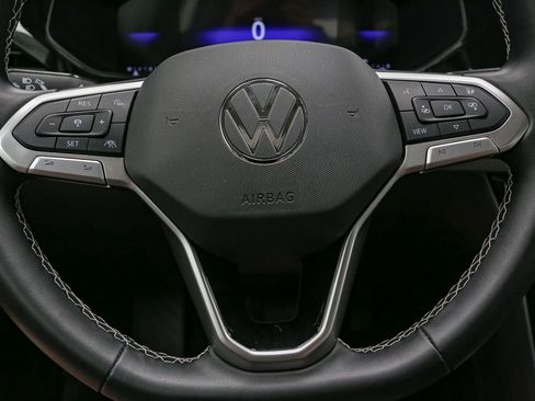 Certified 2024 Volkswagen Taos S FWD image 32