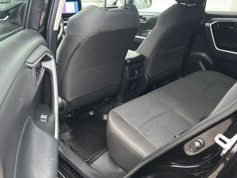Certified 2023 Toyota RAV4 LE image 23