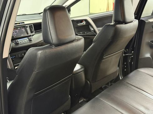 Used 2017 Toyota RAV4 Limited w/ Carpet Mat Package AWD/4WD image 18