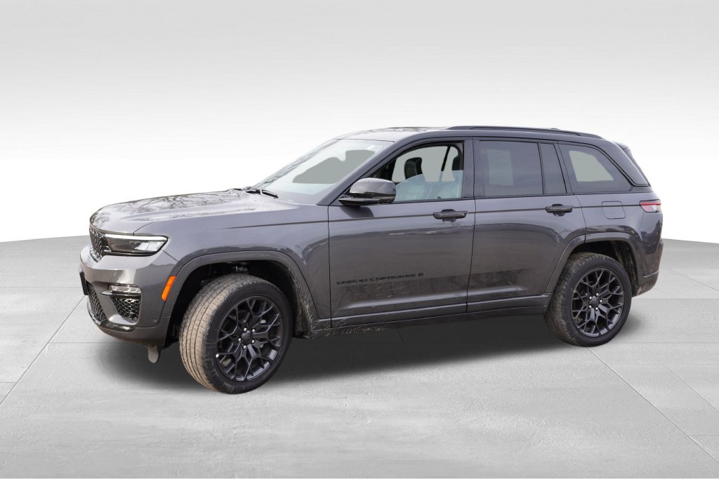 Certified 2025 Jeep Grand Cherokee Summit w/ Obsidian Package AWD/4WD image 11