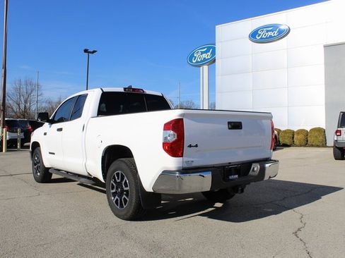Used 2020 Toyota Tundra SR5 image 3