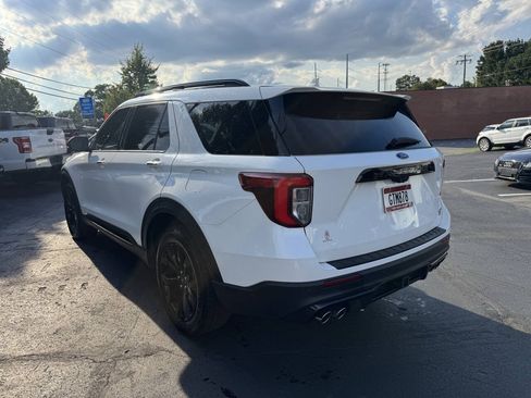 Used 2020 Ford Explorer ST w/ Premium Technology Package AWD/4WD image 2