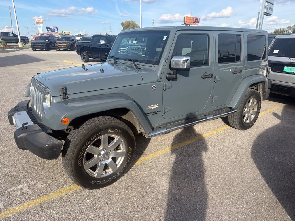 Used 2014 Jeep Wrangler Unlimited Sahara w/ Mopar Chrome Edition Group AWD/4WD image 9